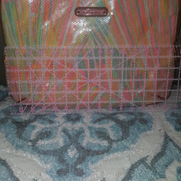 Sequin covered tablet carrying pouch - Picture 3 of 7